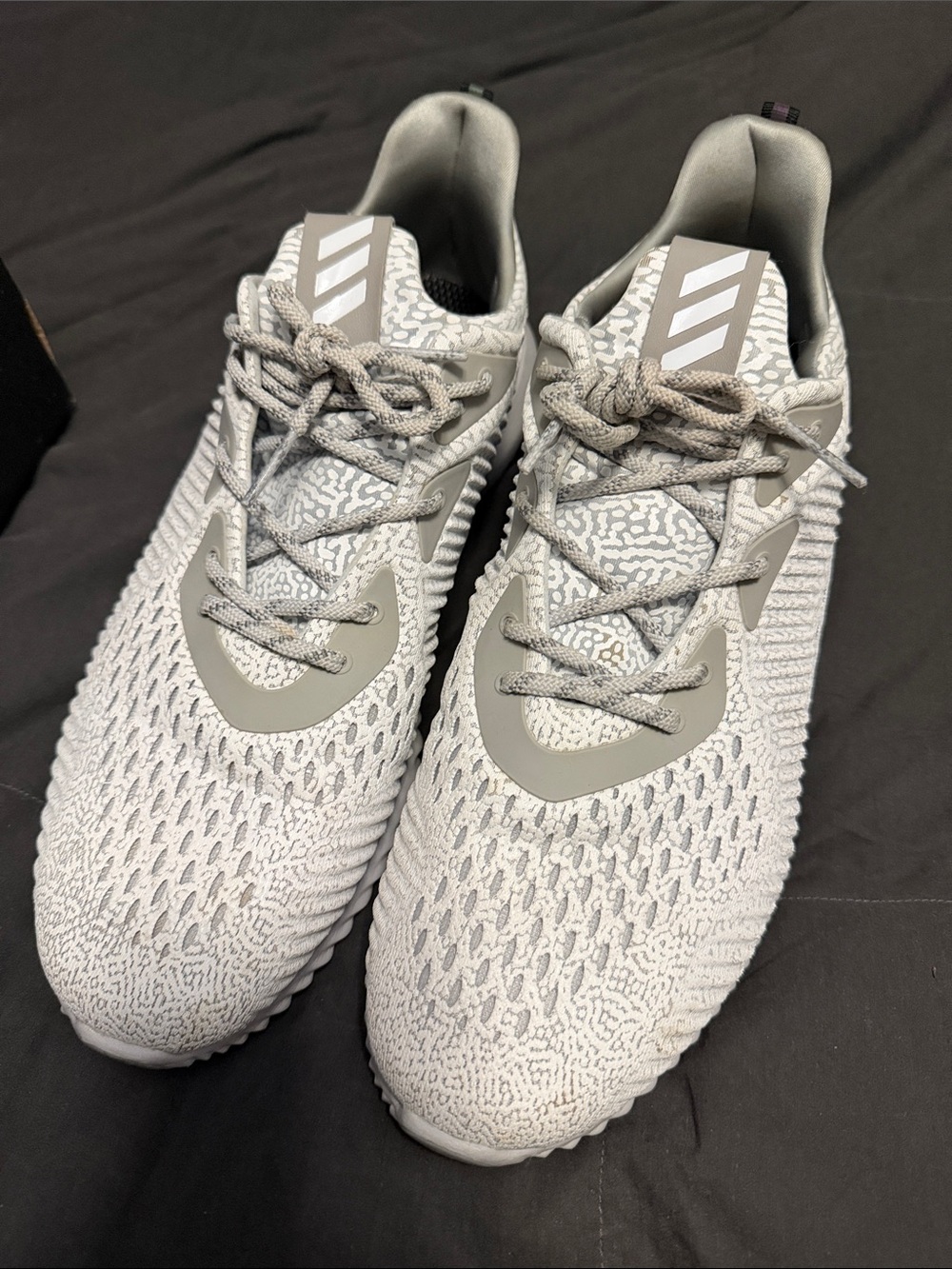 adidas alpha bounce Men's Light Grey Knit Athletic Sneakers